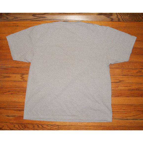 Notre Dame Fighting Irish Gray Champion TShirt Fieldhouse Stained - Picture 6 of 9